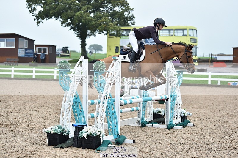 231013A-093110-00799 - Cls 6 British Novice & 90cm Open