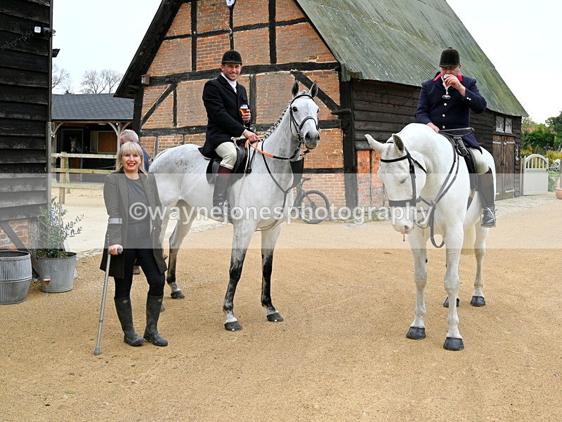 WJ7_5894 - Berks & Bucks - Children's Meet - The Old Farmhouse – Steventon.