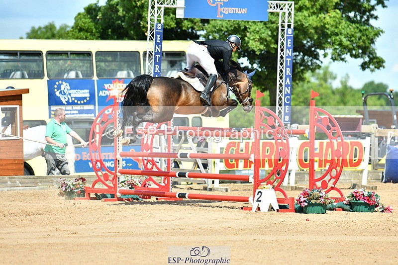 230720A-111452-02121 - Cls 5, 2 Star Medium 1.35m