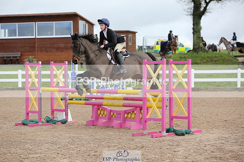 240211A-115849-02640 - Cls 5 Pony Newcomers & 1m Open