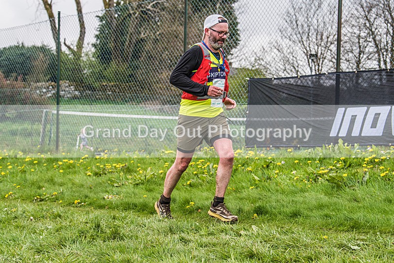 3 Peaks-2577 - The 3 Peaks Race - The Finish - Saturday 29th April 2023