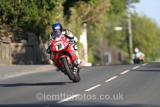 IMG_4820 - Thursday Practice  TT 2013