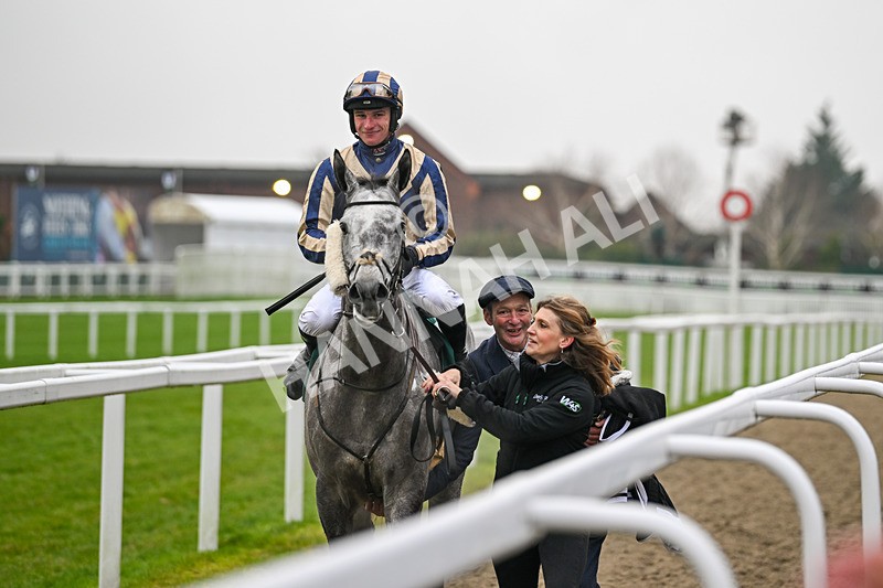 131224-Race 4-King Turgeon-9215 - Race 4