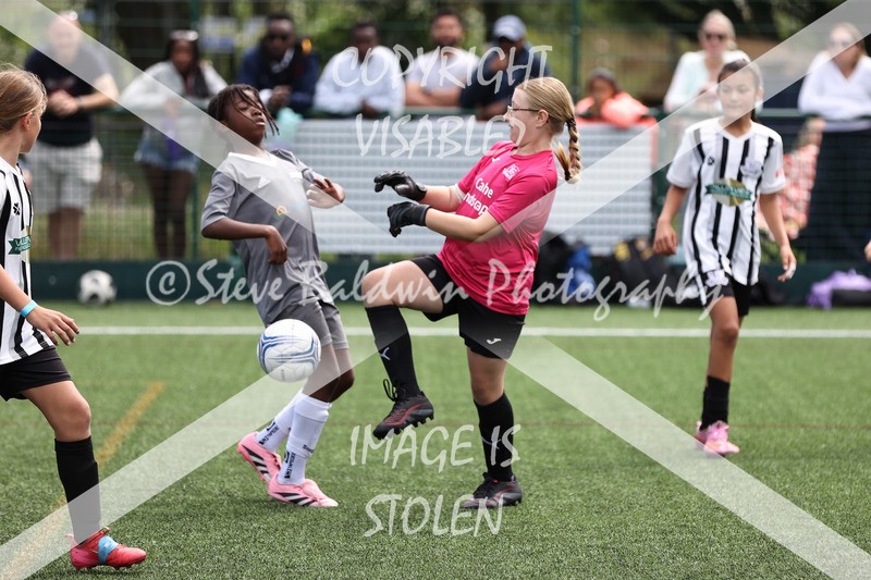 1DX31195 - Sun 14th U11 Girls
