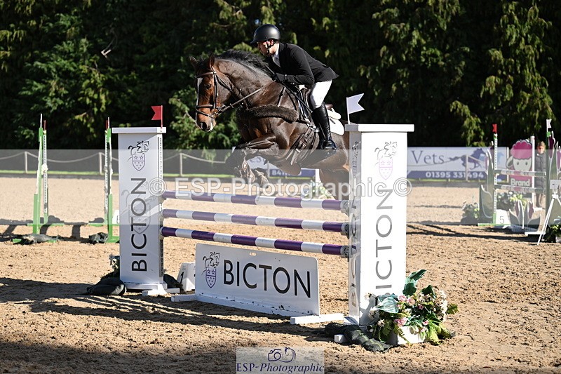 251024A-130026-10555 - C-247-Tom.Griffiths