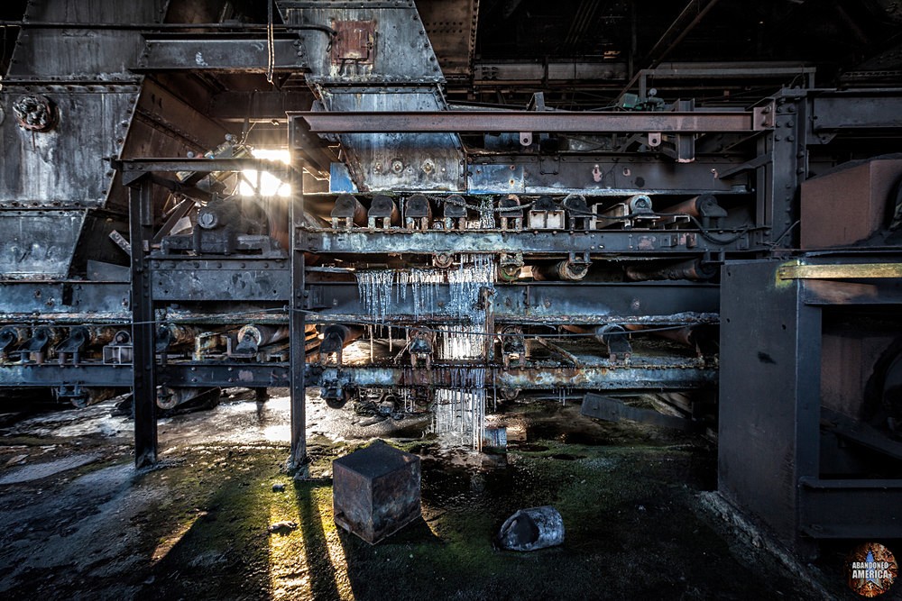 Lackawanna Steel (Lackawanna, NY) | Conveyor Icicles - Lackawanna Steel (Lackawanna, NY)