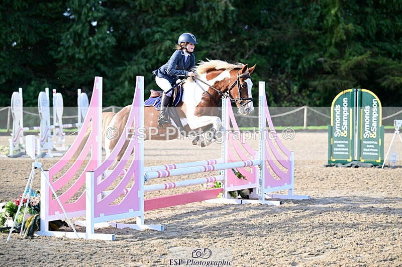 260905A-090400-00185 - Cls 01 AB 70cm Snr & Jnr