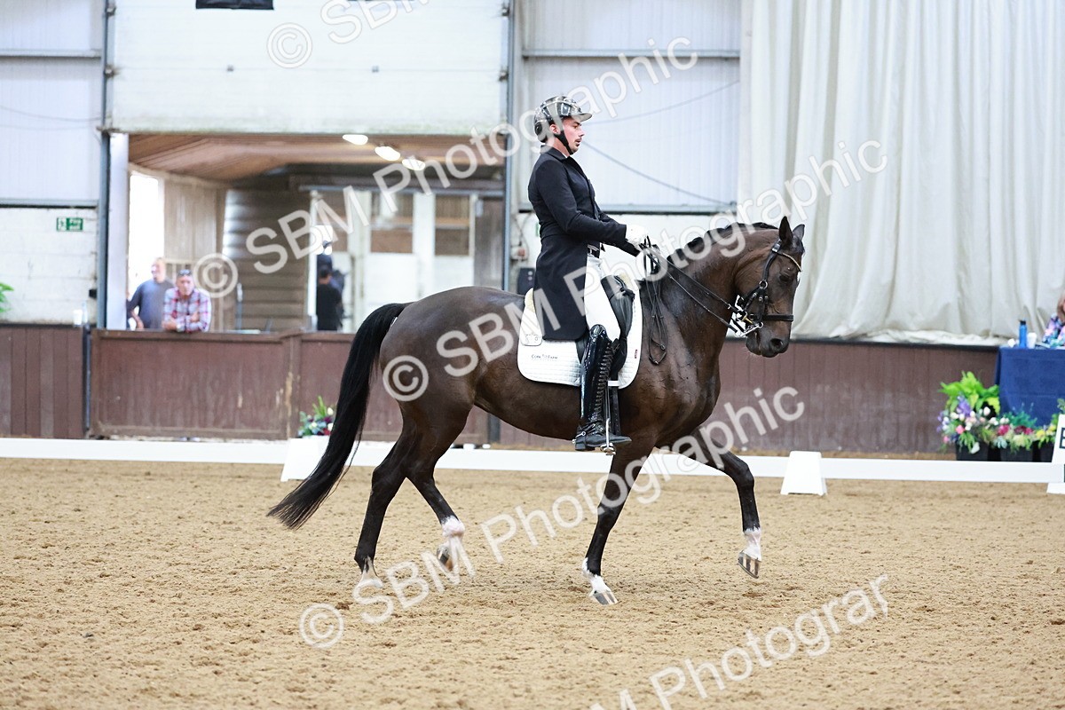 SBM_016685 - Class 5 - FEI INT II - 17.24-18.20