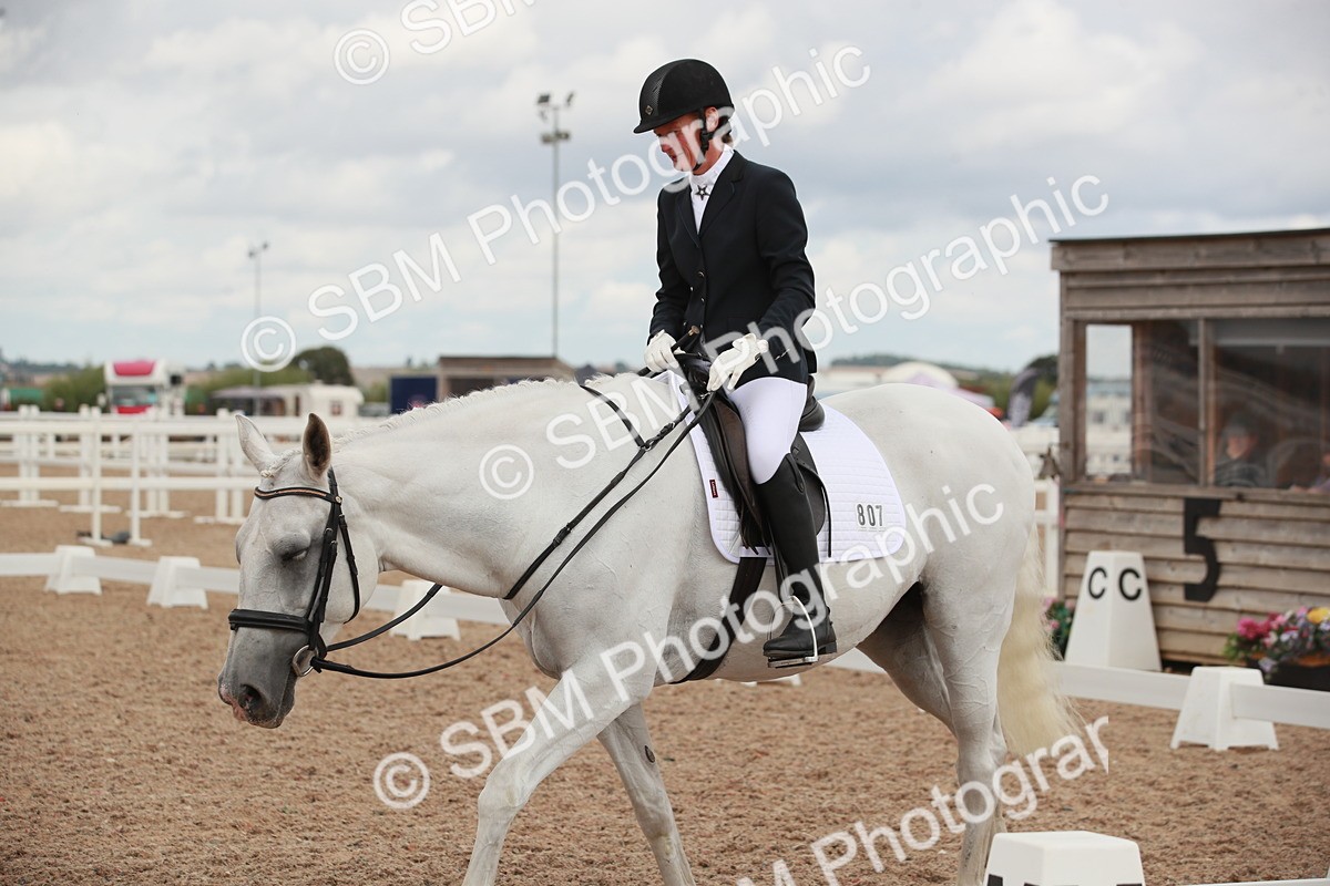 SBM_06044 - Class 32 - Novice 1