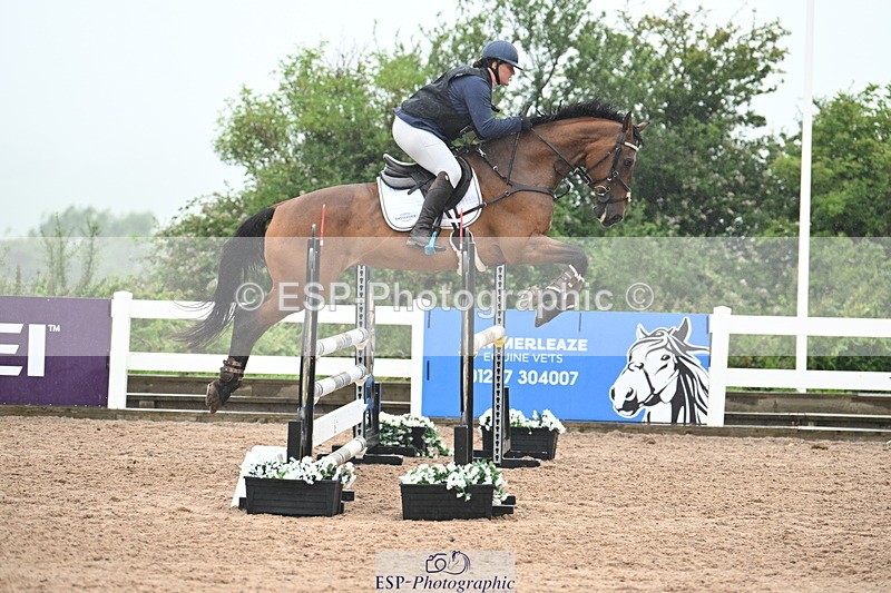 240720A-132123-15074 - Cls 23, Amateur 1.05m