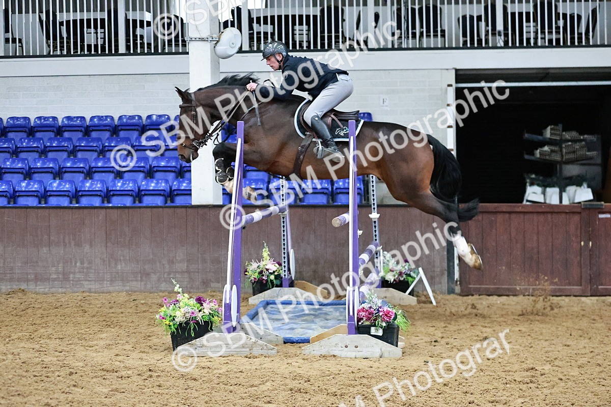 SBM_001341 - Class 4 - Senior Newcomers 1.10m