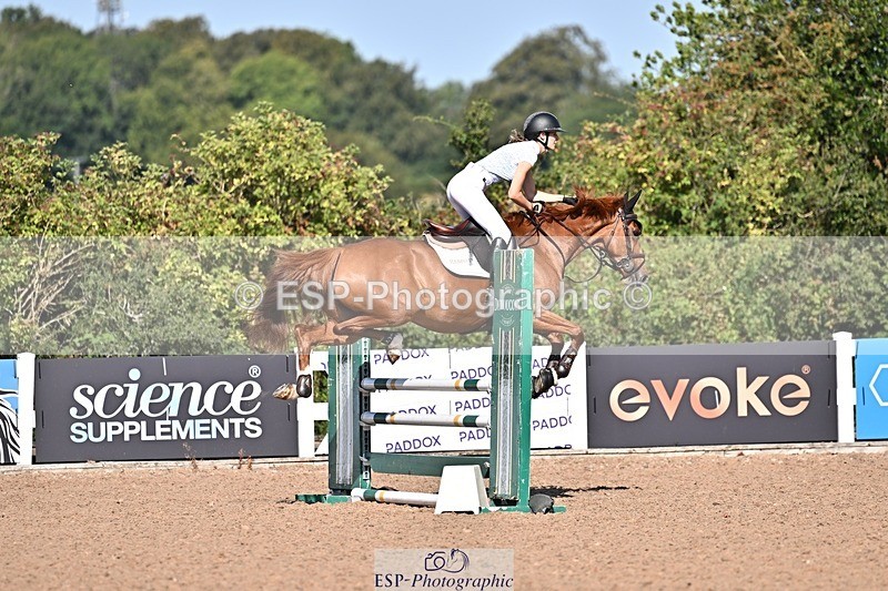 260812-094417-00089 - Cls 2 British Novice and 90cm