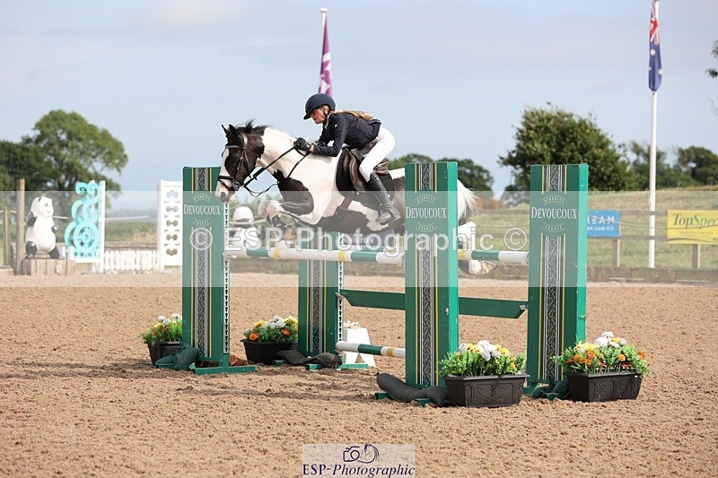 250629-164856-13434 - Cls 30 138cm HOYS Qualifier