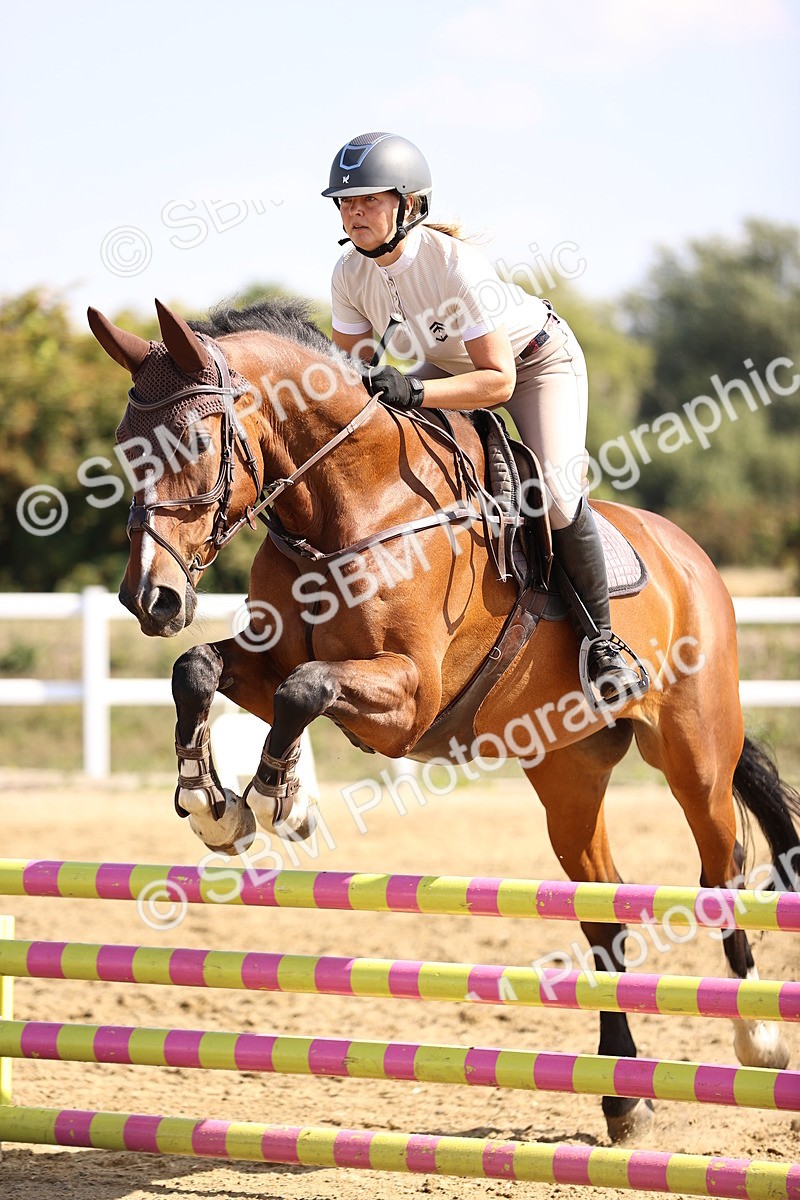 SBM_005854 - Class 9 - Senior British Novice - 90cm