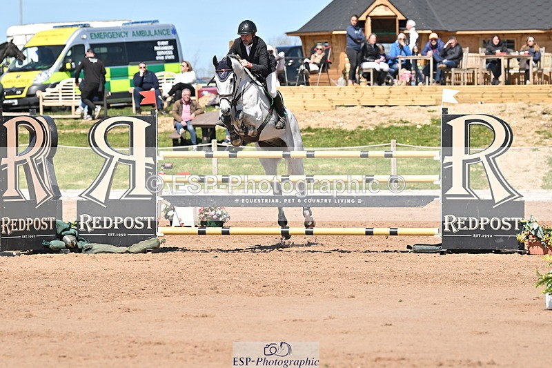 240420A-133518-11410 - Cls 7, 2 Star Medium Tour 1.35m