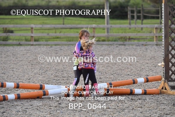BPP_0644 - HOBBY HORSE SHOWJUMPING CLASSES