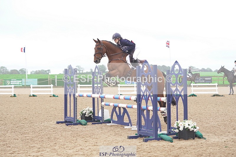 230924A-113148-04573 - 100 SJ 11.00 to 12.00