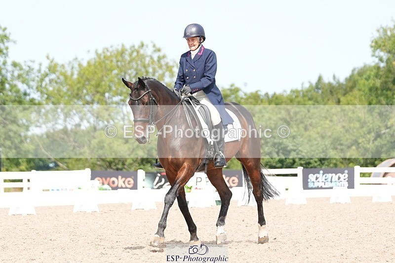 250815-120002-01020 - 015-Susan.LanzWellshead.Foxtrot