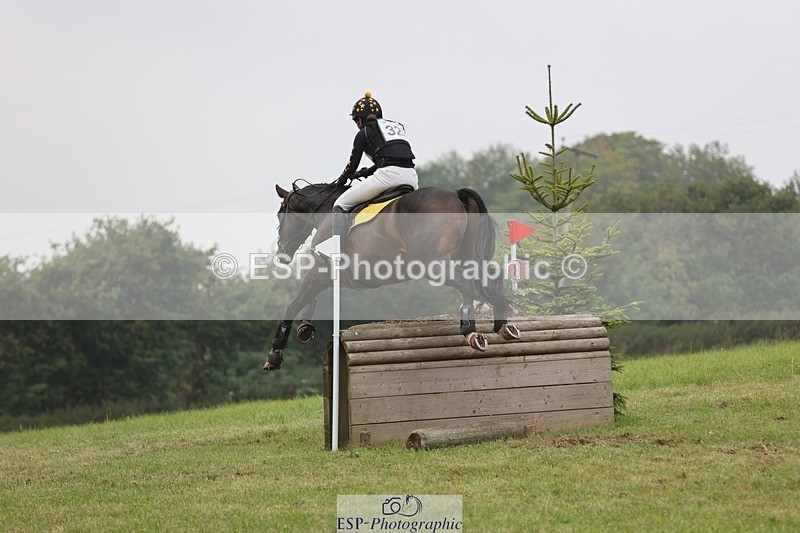 240901A-132320-09088 - 323-Bethany.Hull-CARRICK.DIAMOND.OLIVER