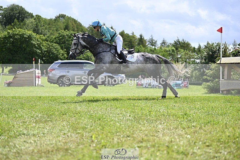 240526-121859-21748 - 529-SBH_BIG_WALL-Izzy_Taylor