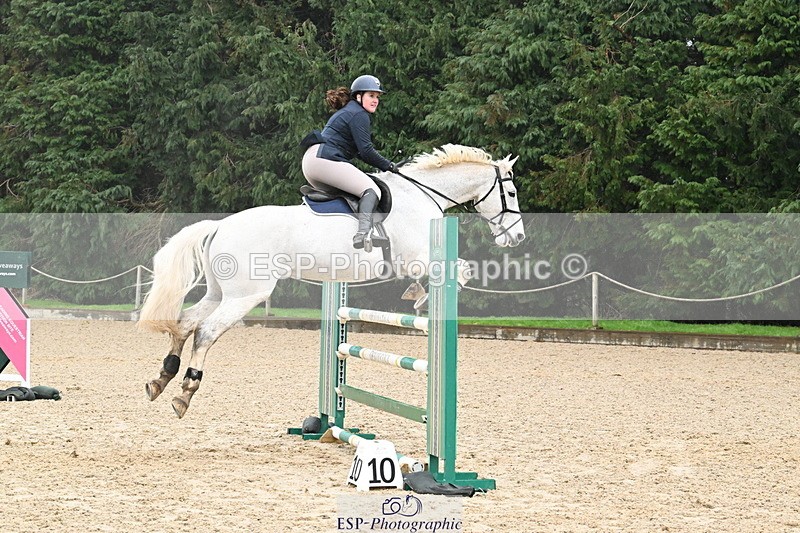 250215A-133904-01110 - Cls 4 Newcomers and 1.10m Open