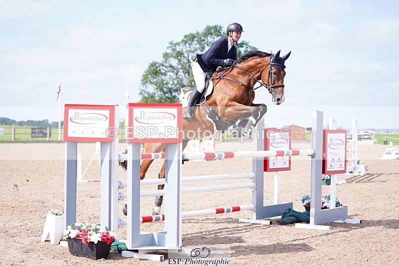 240802A-102842-03599 - Cls 15 Foxhunter