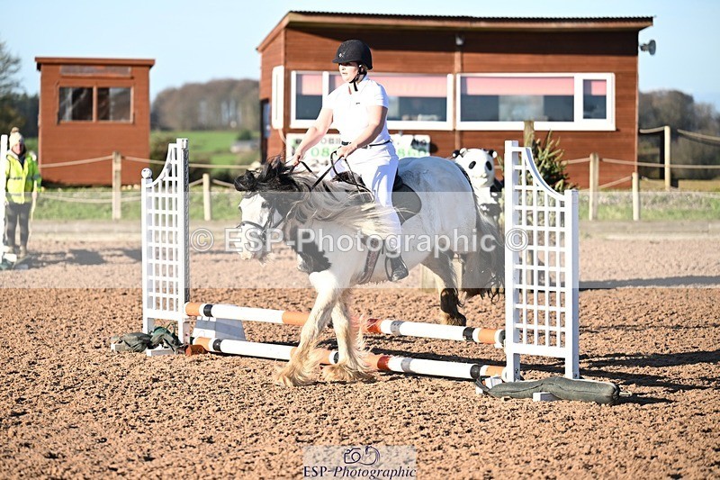 251130-102129-01351 - Cls 18 50cm Clear Round