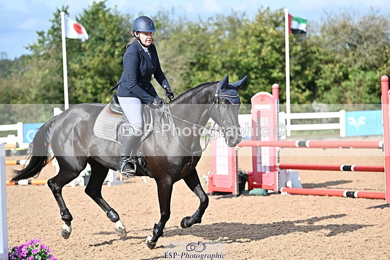 241004A-110031-01494 - Fri 07 Snr Brit Nov & 90cm Open
