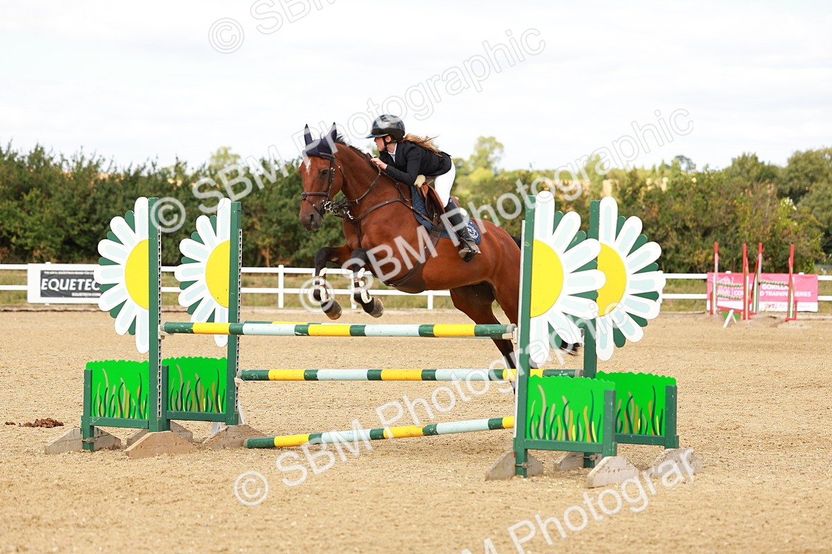 SBM_007228 - Class 4 - Senior British Newcomers - 1.10m