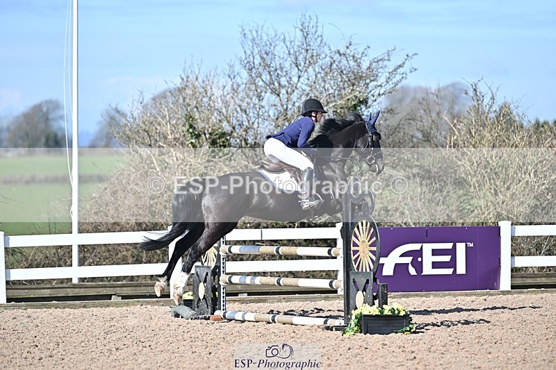 250314-111802-00278 - Cls 2 British Novice and 90cm