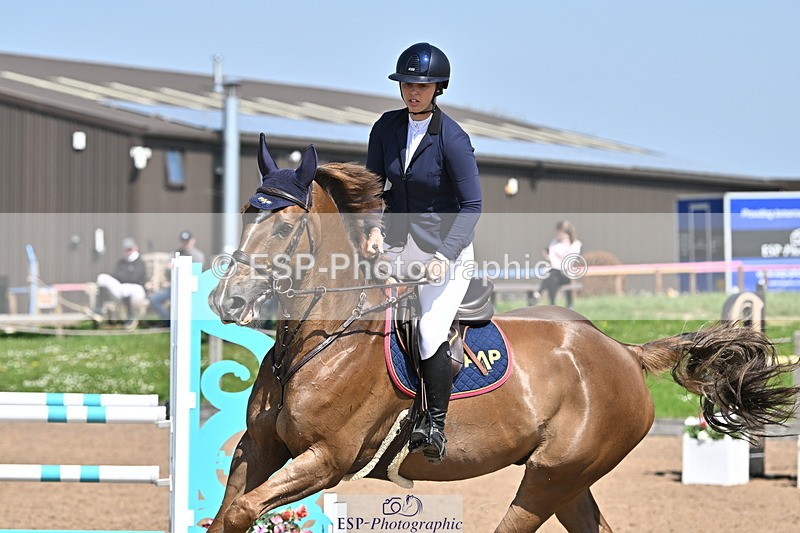 240509A-110120-01011 - Cls 9 Snr 1.20m Open