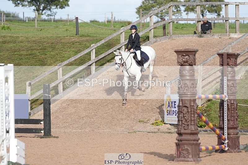 260926-155353-01317 - Cls 13 70cm Speed Derby