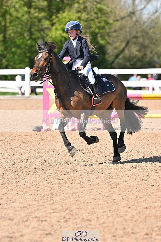 240504A-161203-02740 - Cls 22 & 23 Stepping Stones 128cm & 138cm & Under11's