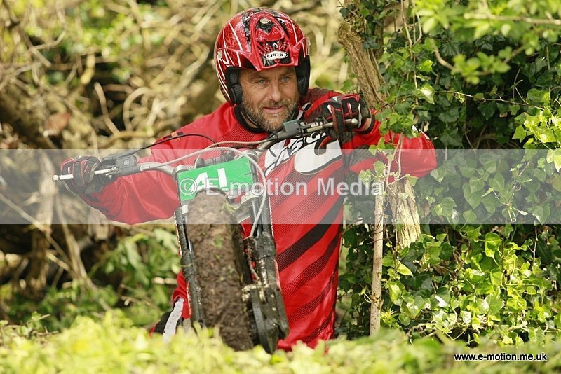 TR 060512-123 - Petit Bot - 06/05/12