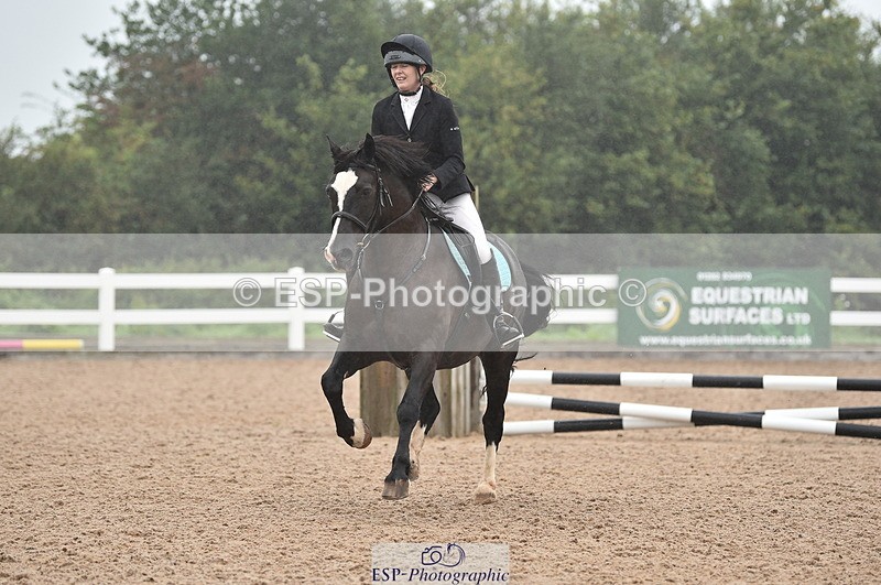 220829A-150146-00018 - Clear Round & 60cm  1a - 1b