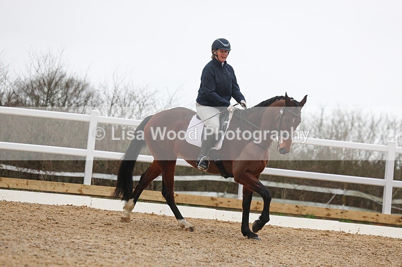 3E7A1128 - Class 6: Novice 1 2024 Section B