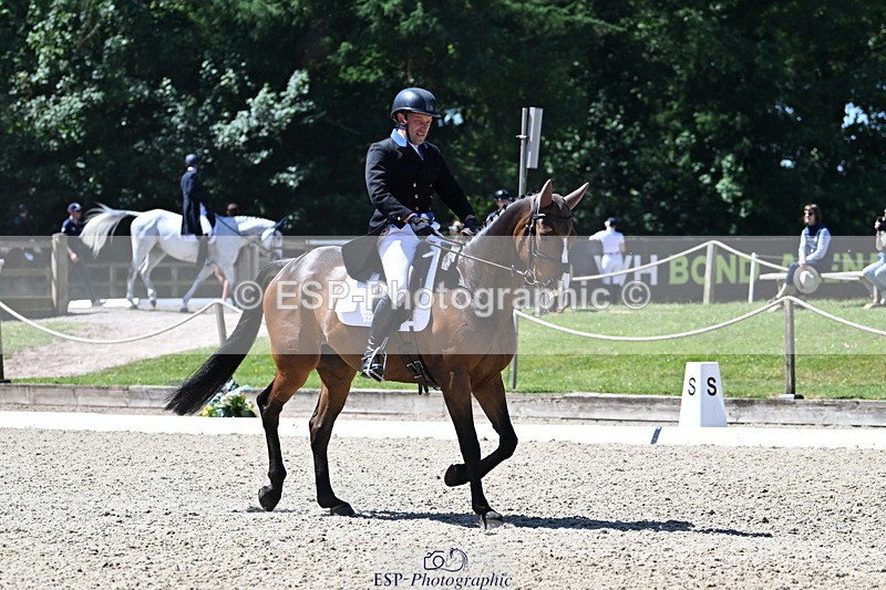 250522A-120612-03626 - C-207-Simon.Grieve-BEST.TRICK
