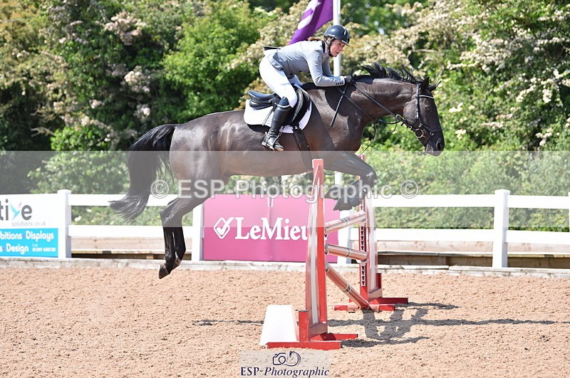 230609A-113505-00586 - Cls 9 Discovery & 1m Open