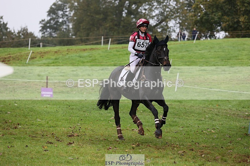 231021-111246-15704 - 657-WATERVALLEY.DIAMOND-Holly.Horton-SC+XC