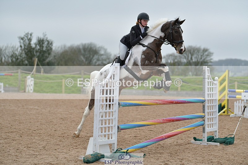 240128A-135616-01352 - Cls 18+19 Club and Schools 90cm