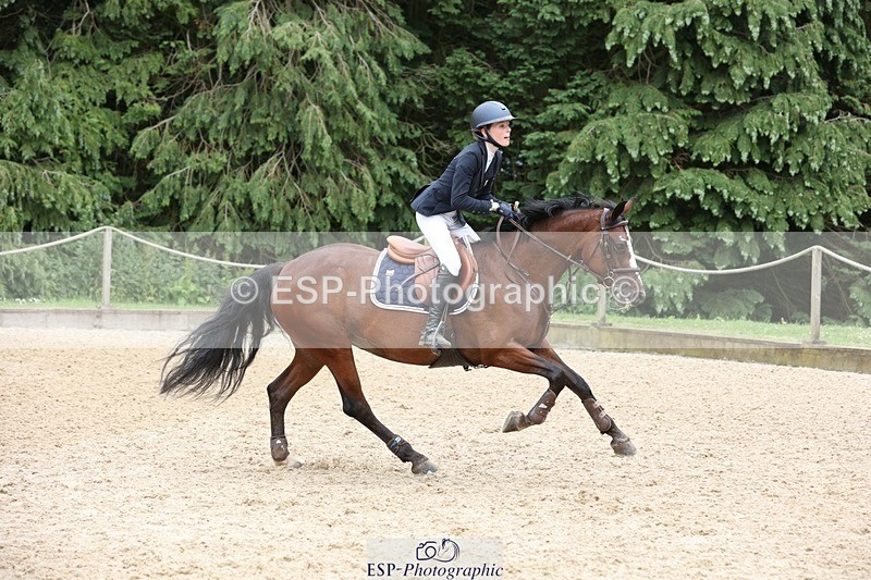 230618-140033-12562 - Cls 20 Pony Foxhunter 2nd R Jump Off's and Pres
