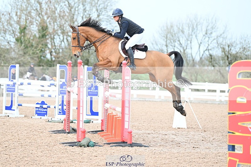 231208A-132538-00893 - Cls 6 Foxhunter & 1.20m Open