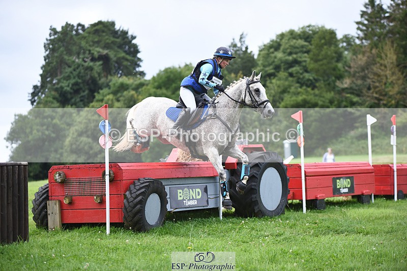 240804-112741-12295 - 363-Sarah_Kula-Przezwanski-RIVERSDALE_BEAUS_LAD