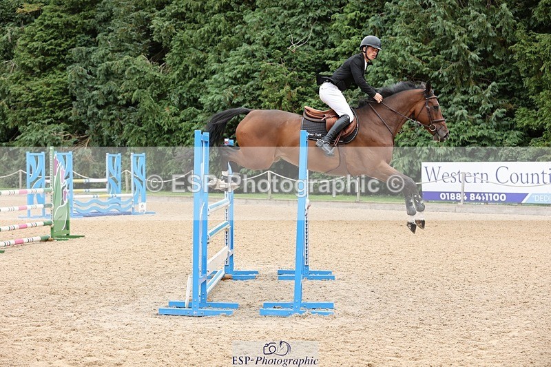 240817-134323-01511 - 05A Snr Newc