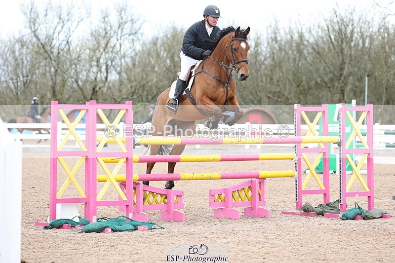 240223A-135410-01720 - Cls 5 Newcomers and 1.10m Open