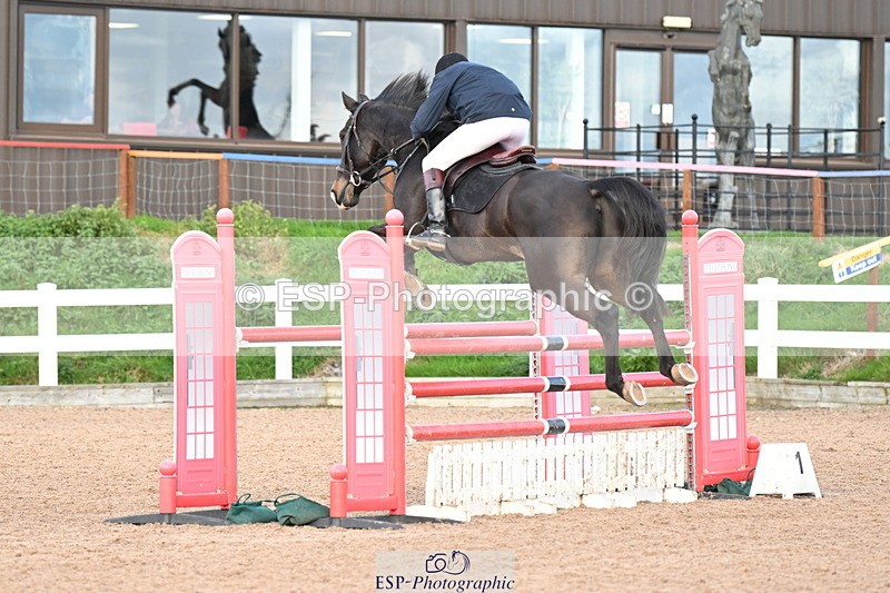 241023A-152657-01195 - Cls 5 Foxhunter and 1.20m Open