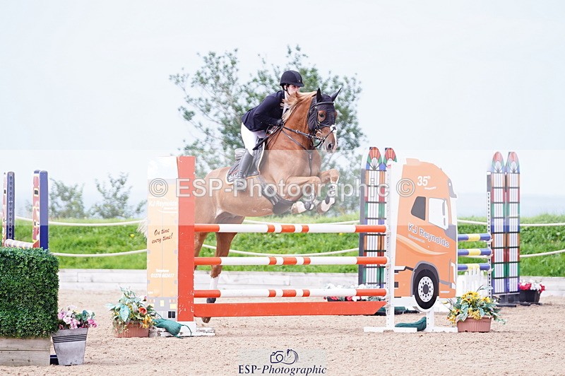 240803A-110130-07336 - Cls 29 Snr Foxhunter