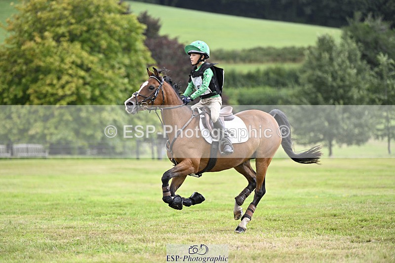 240825X-102720-31345 - 70cm XC 10.00 to 11.00