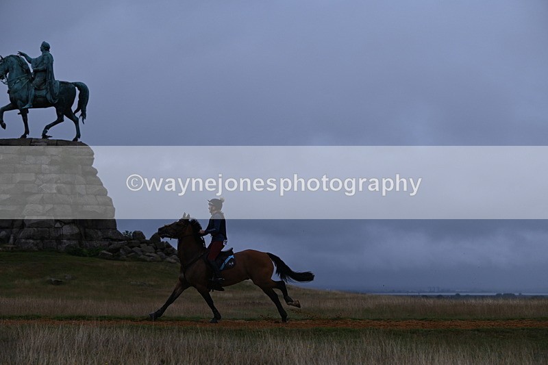 DSC_2410 - Time at Statue 12:34 to 12:56