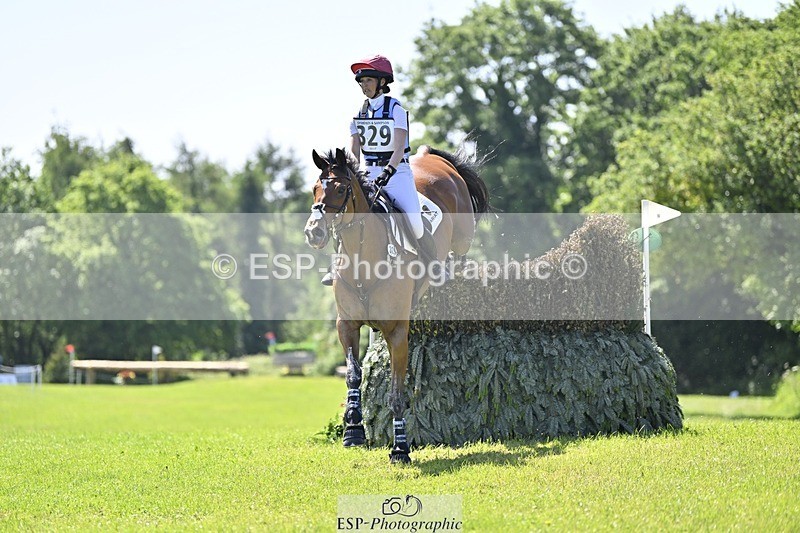 240525-111547-12461 - 329-GLOBAL_AMARETTO-Charlotte_Agnew